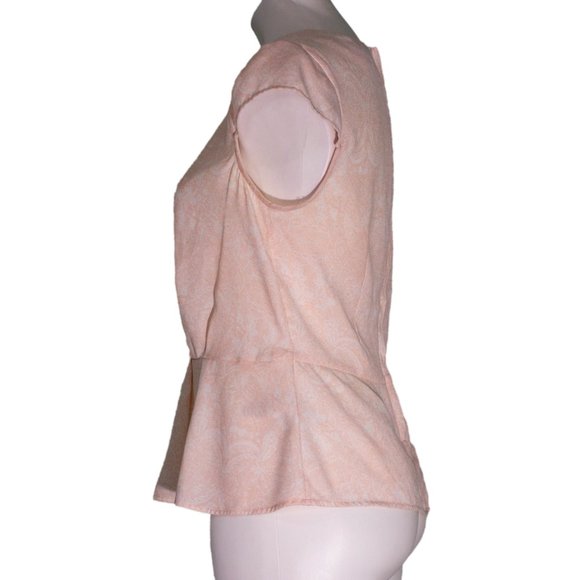 H&M Pink & White Short Sleeve Patterned Peplum Blouse sz 8 - Picture 2 of 5